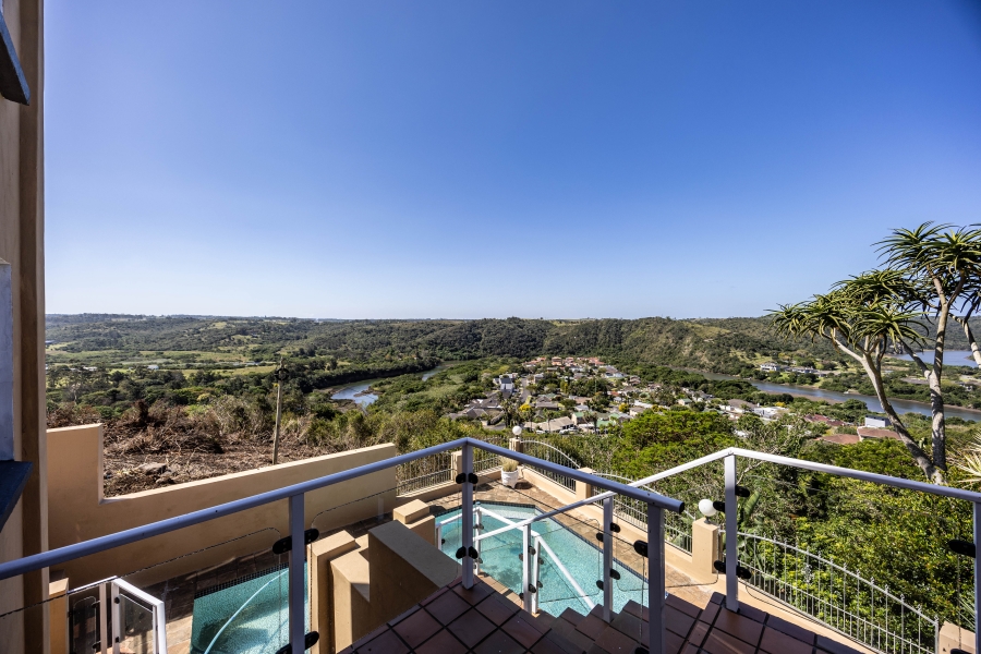 5 Bedroom Property for Sale in Gonubie North Eastern Cape